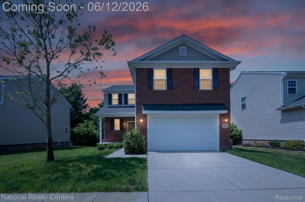 59697 Twin Pines Drive Lyon Charter Township MI 48165
