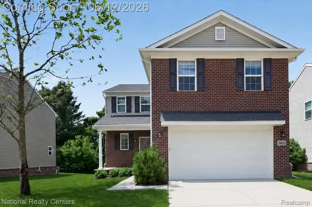 59697 Twin Pines Drive Lyon Charter Township MI 48165