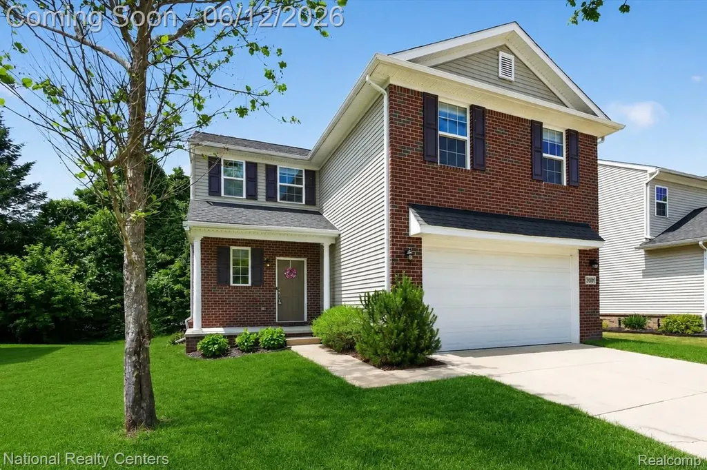 59697 Twin Pines Drive Lyon Charter Township MI 48165