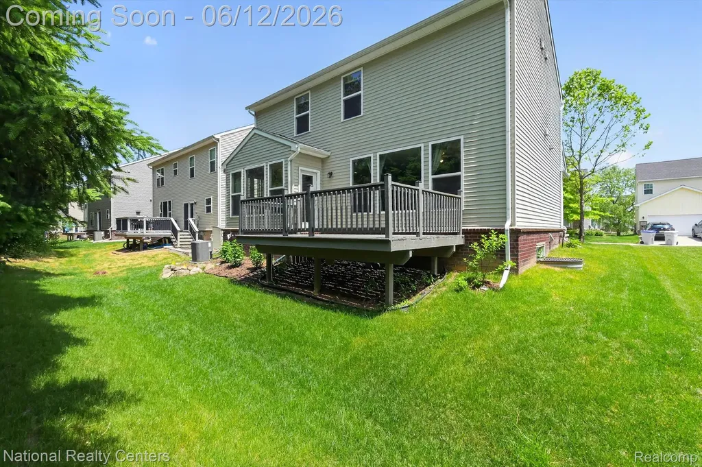 59697 Twin Pines Drive Lyon Charter Township MI 48165