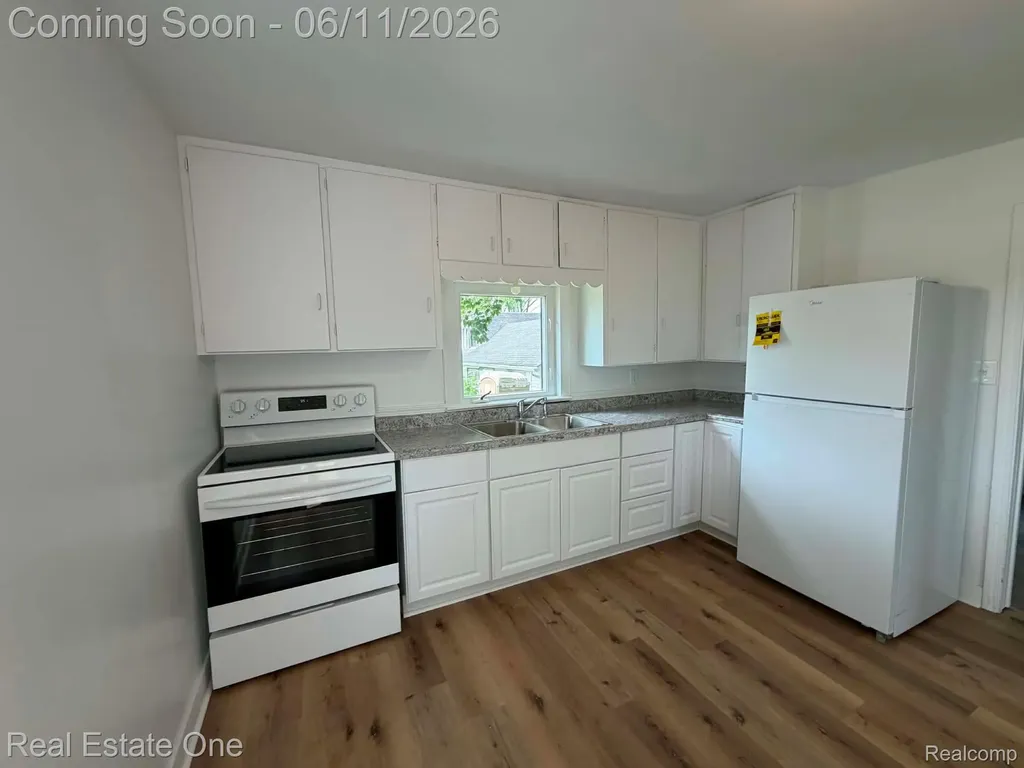 3585 Marcus Street Deckerville Village MI 48427