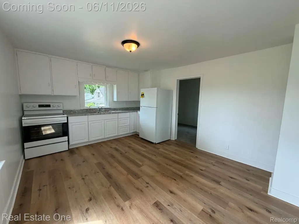 3585 Marcus Street Deckerville Village MI 48427