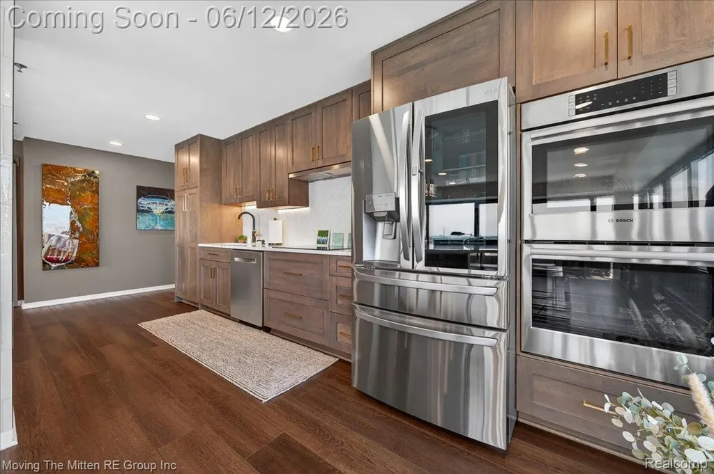1001 W Jefferson Avenue Detroit City MI 48226