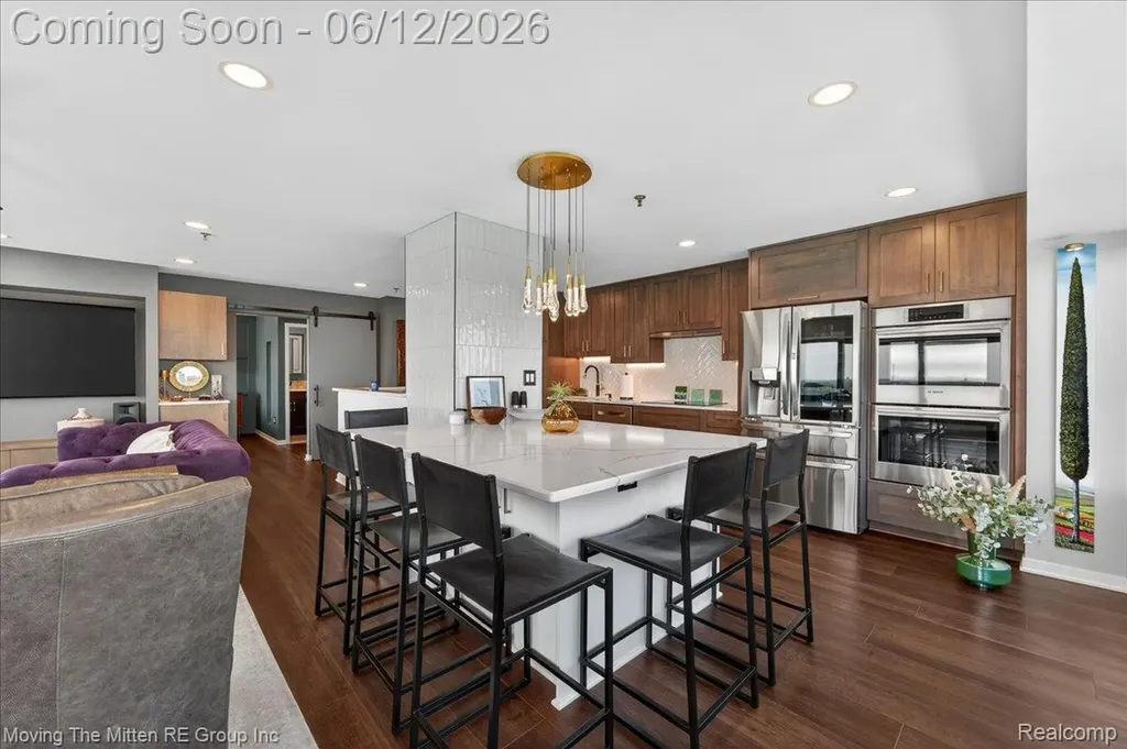 1001 W Jefferson Avenue Detroit City MI 48226