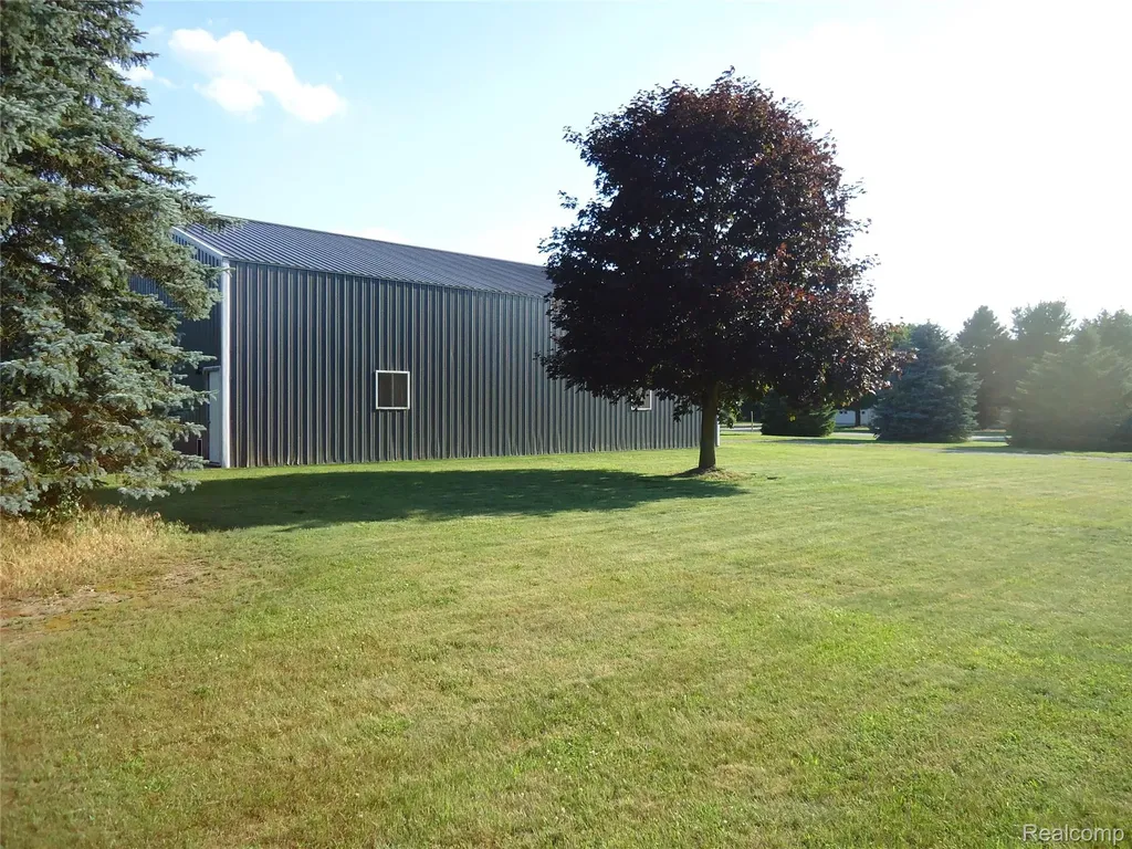 2933 Ashley Drive Madison Charter Township MI 49221