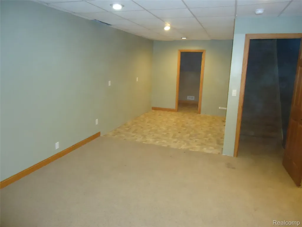 2933 Ashley Drive Madison Charter Township MI 49221