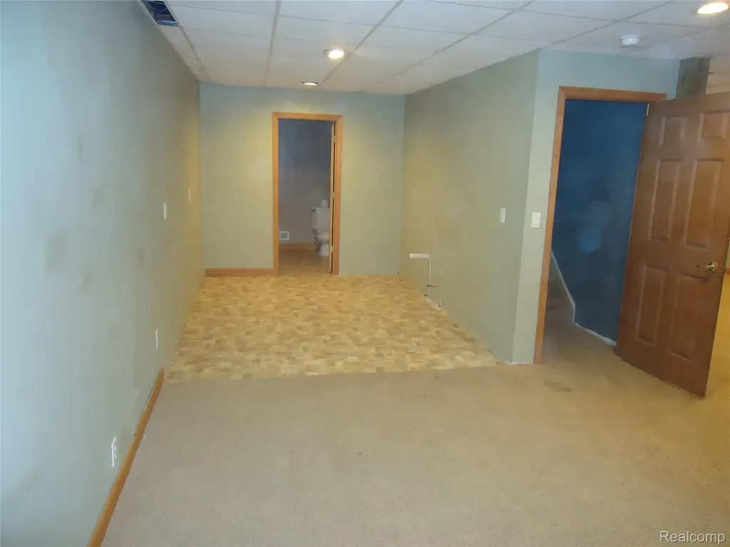 2933 Ashley Drive Madison Charter Township MI 49221
