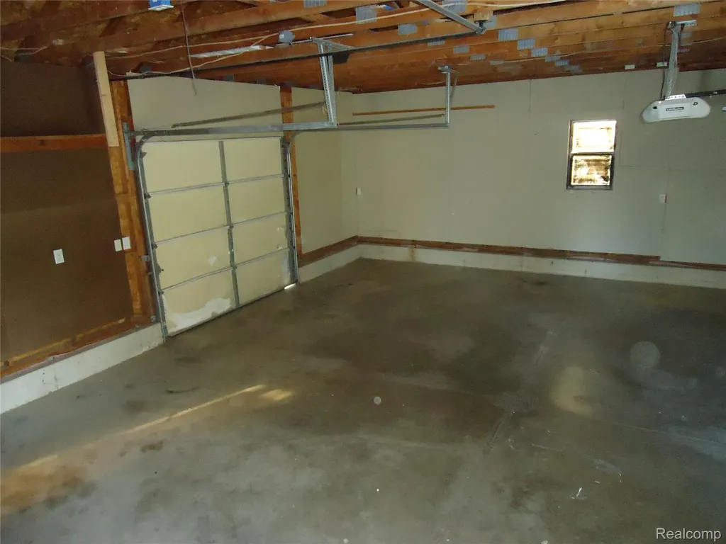2933 Ashley Drive Madison Charter Township MI 49221
