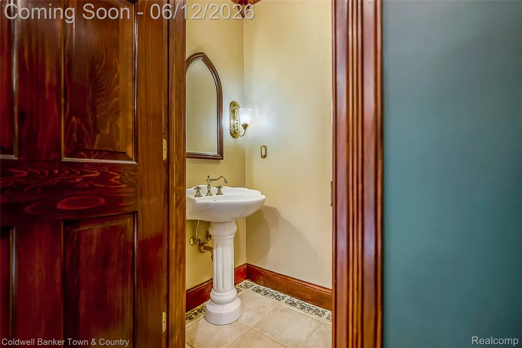 10196 Faussett Road Tyrone Township MI 48430