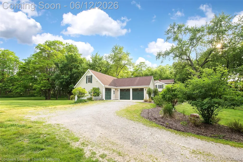 10196 Faussett Road Tyrone Township MI 48430