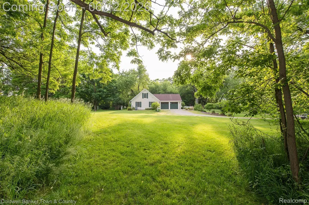 10196 Faussett Road Tyrone Township MI 48430