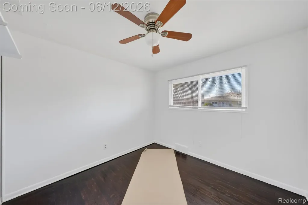 3409 Jarvis Avenue Warren City MI 48091