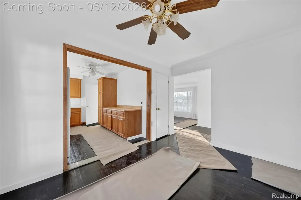 3409 Jarvis Avenue Warren City MI 48091