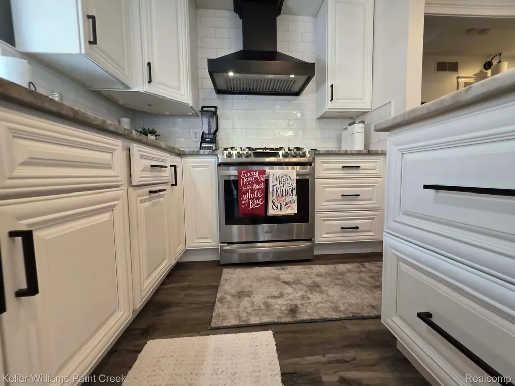 54390 Ashley Lauren Drive Macomb Township MI 48042