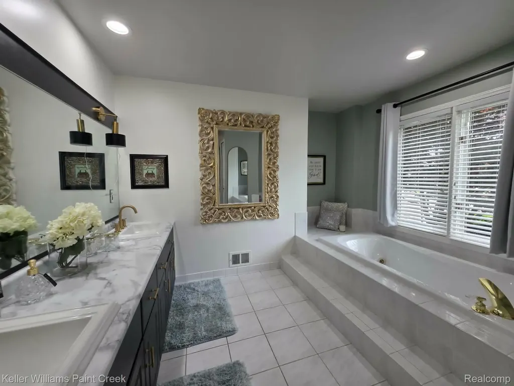 54390 Ashley Lauren Drive Macomb Township MI 48042
