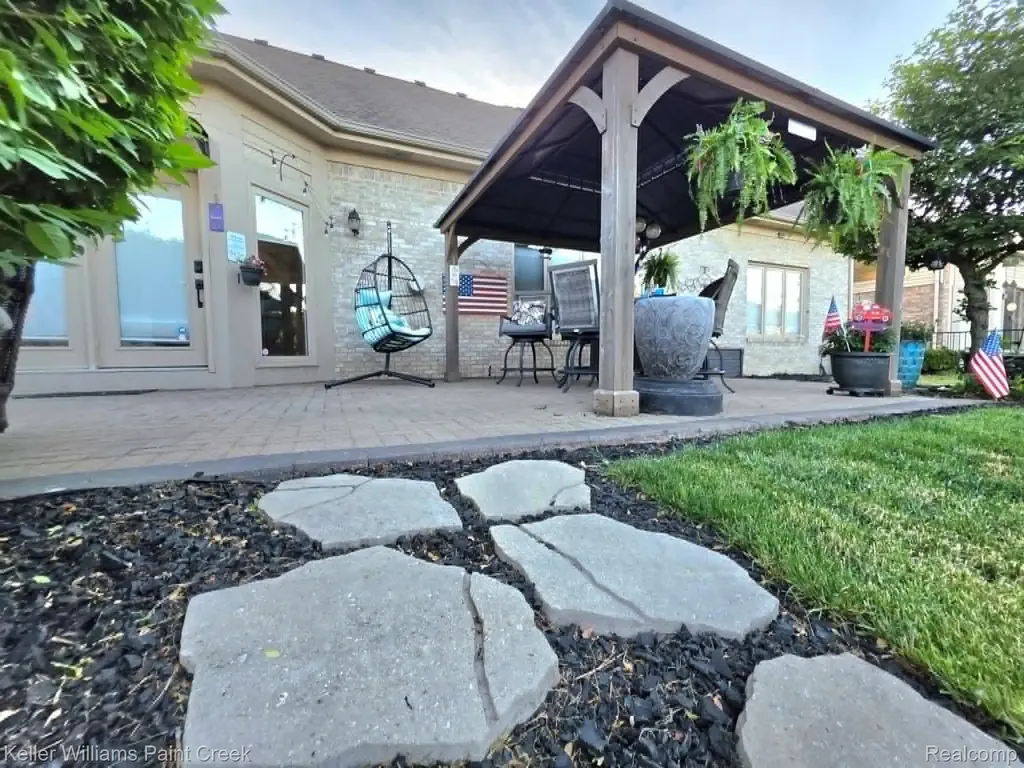 54390 Ashley Lauren Drive Macomb Township MI 48042