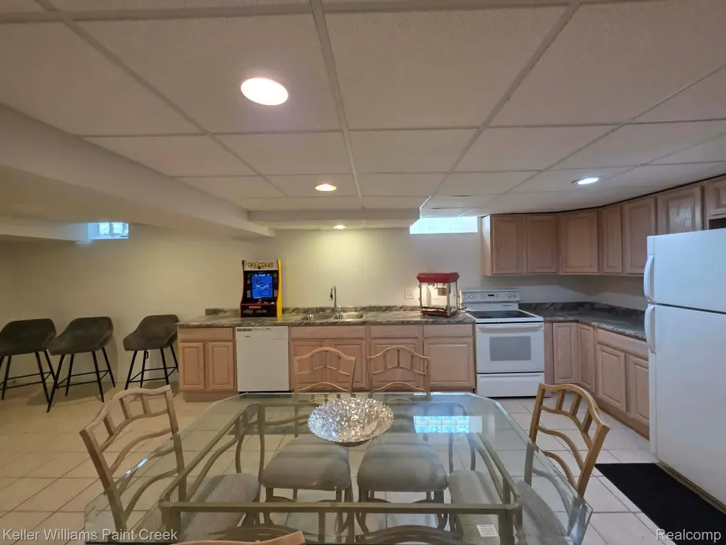 54390 Ashley Lauren Drive Macomb Township MI 48042