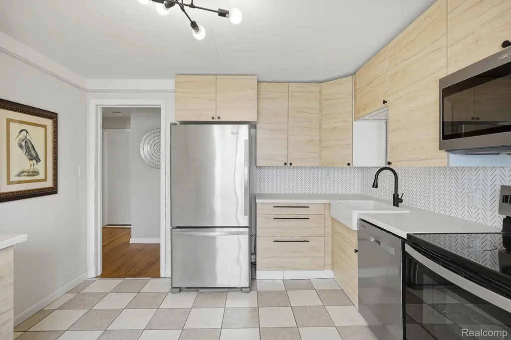 26809 Hollywood Street Roseville City MI 48066