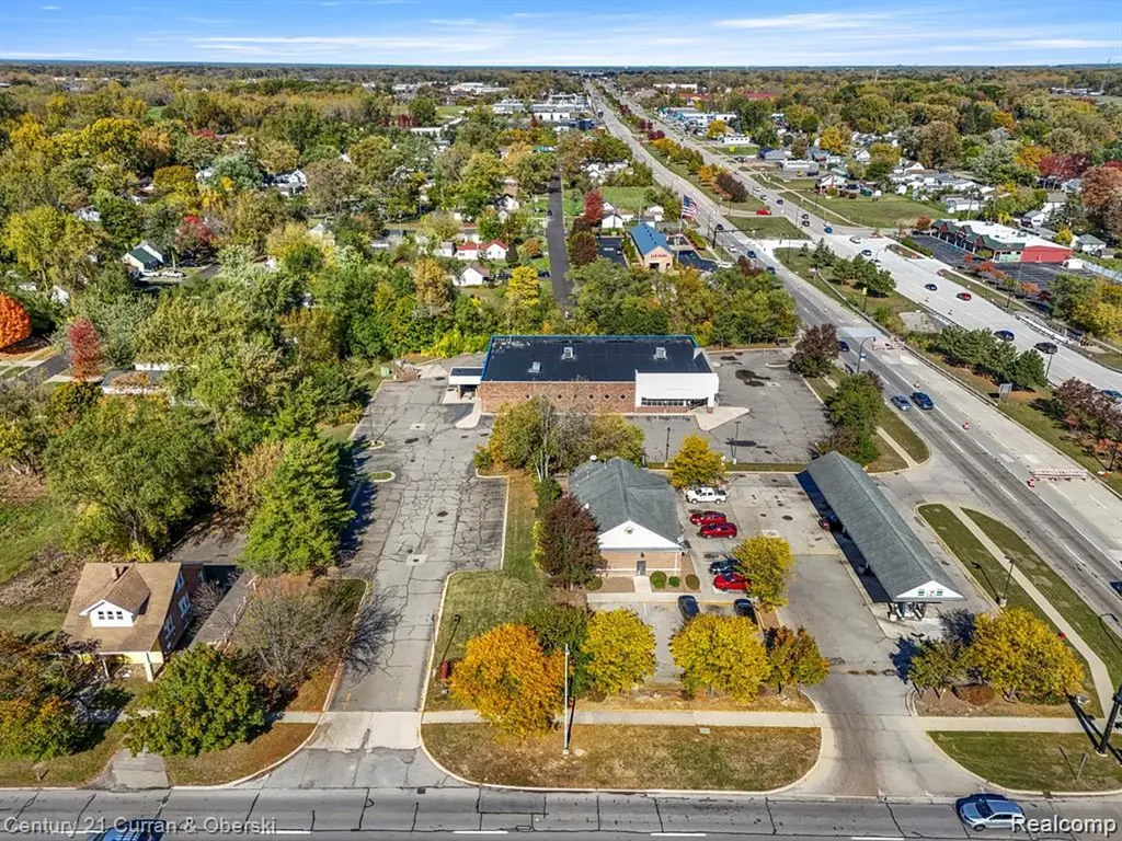 14686 Telegraph Road Taylor City MI 48180