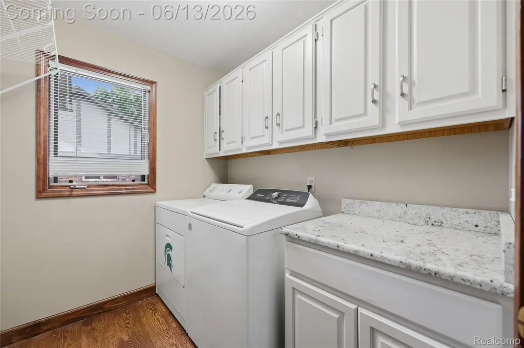 55380 Theo Drive Shelby Charter Township MI 48315