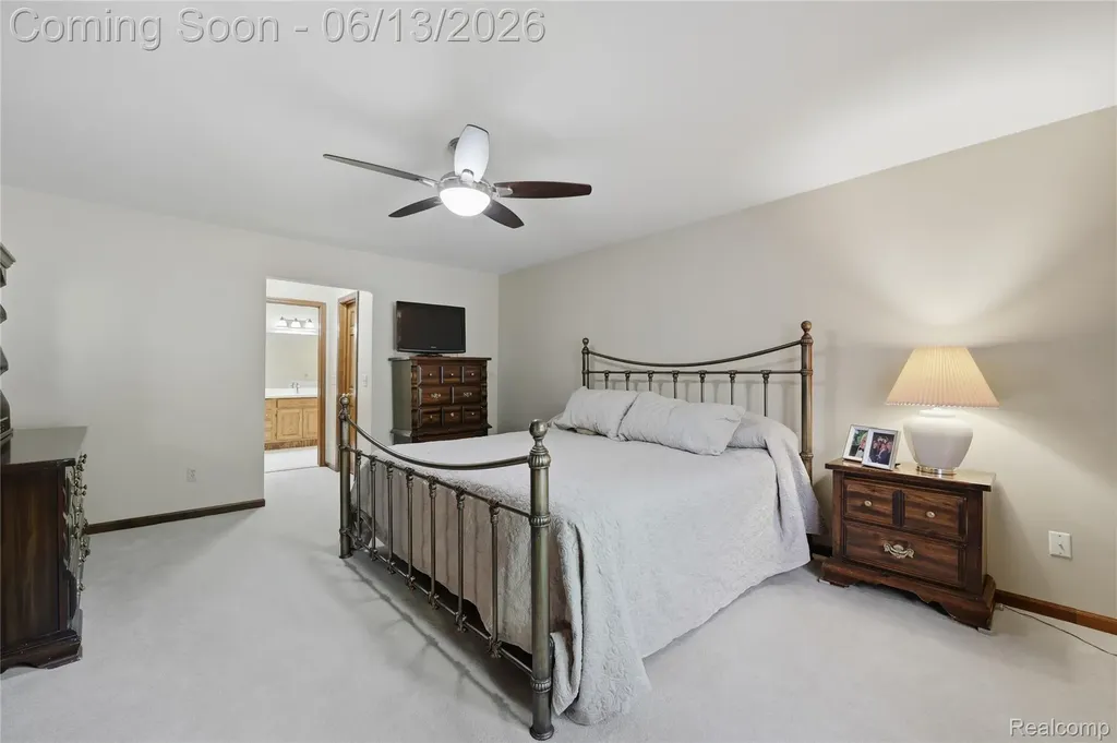 55380 Theo Drive Shelby Charter Township MI 48315