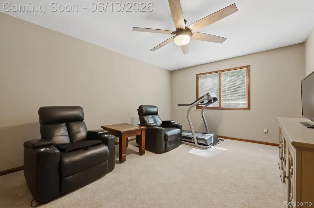 55380 Theo Drive Shelby Charter Township MI 48315