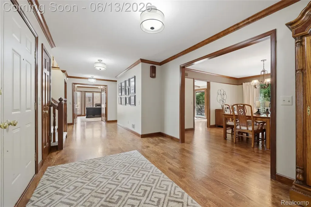 55380 Theo Drive Shelby Charter Township MI 48315