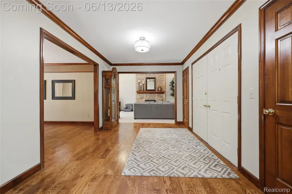 55380 Theo Drive Shelby Charter Township MI 48315