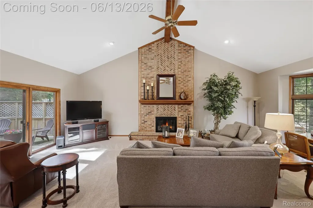 55380 Theo Drive Shelby Charter Township MI 48315