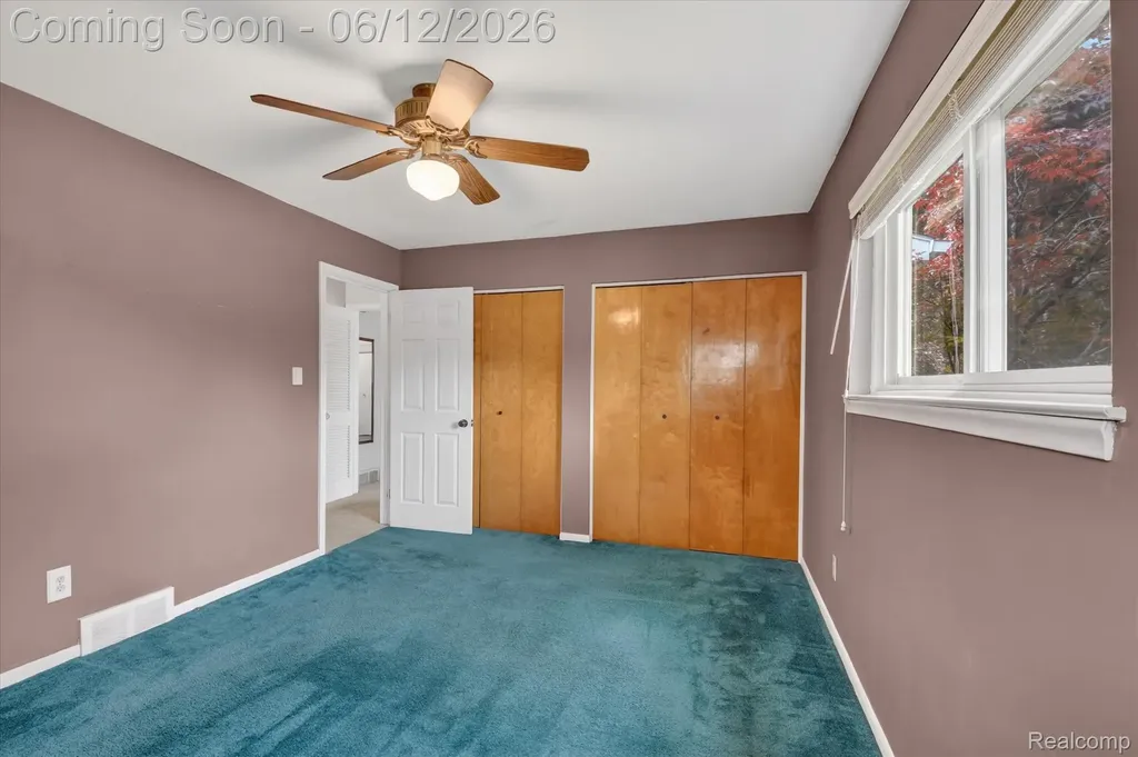 1616 Connie Avenue Madison Heights City MI 48071