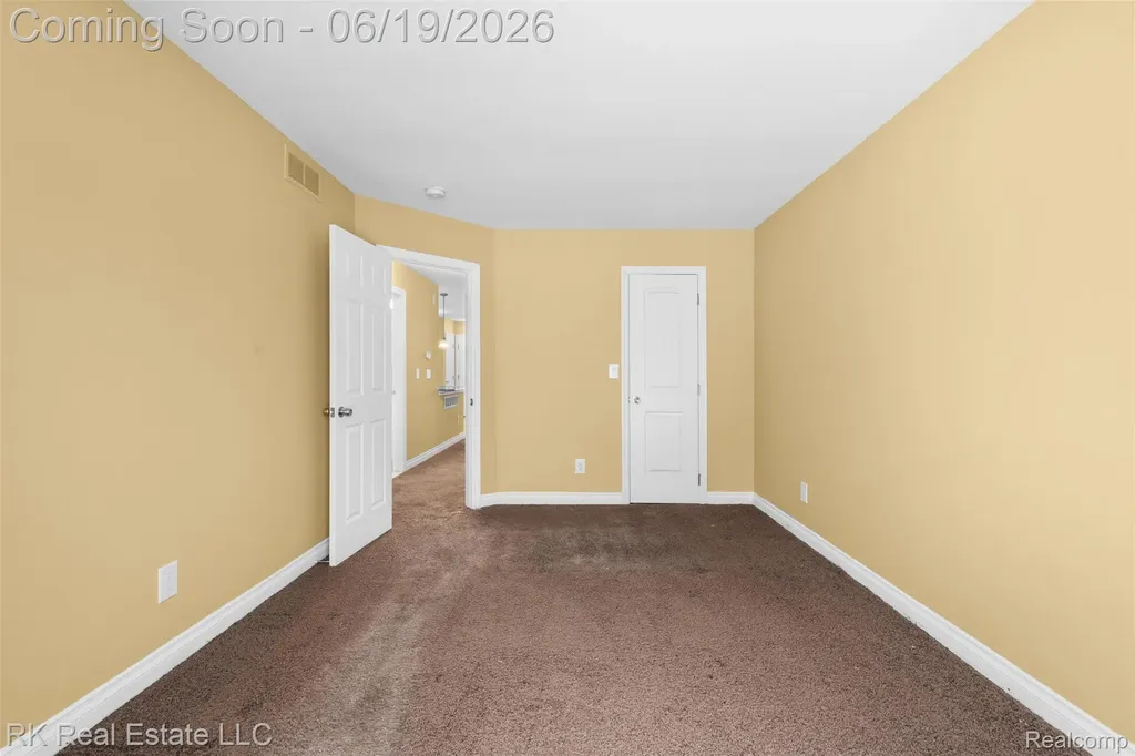 58629 Wallington Washington Township MI 48094