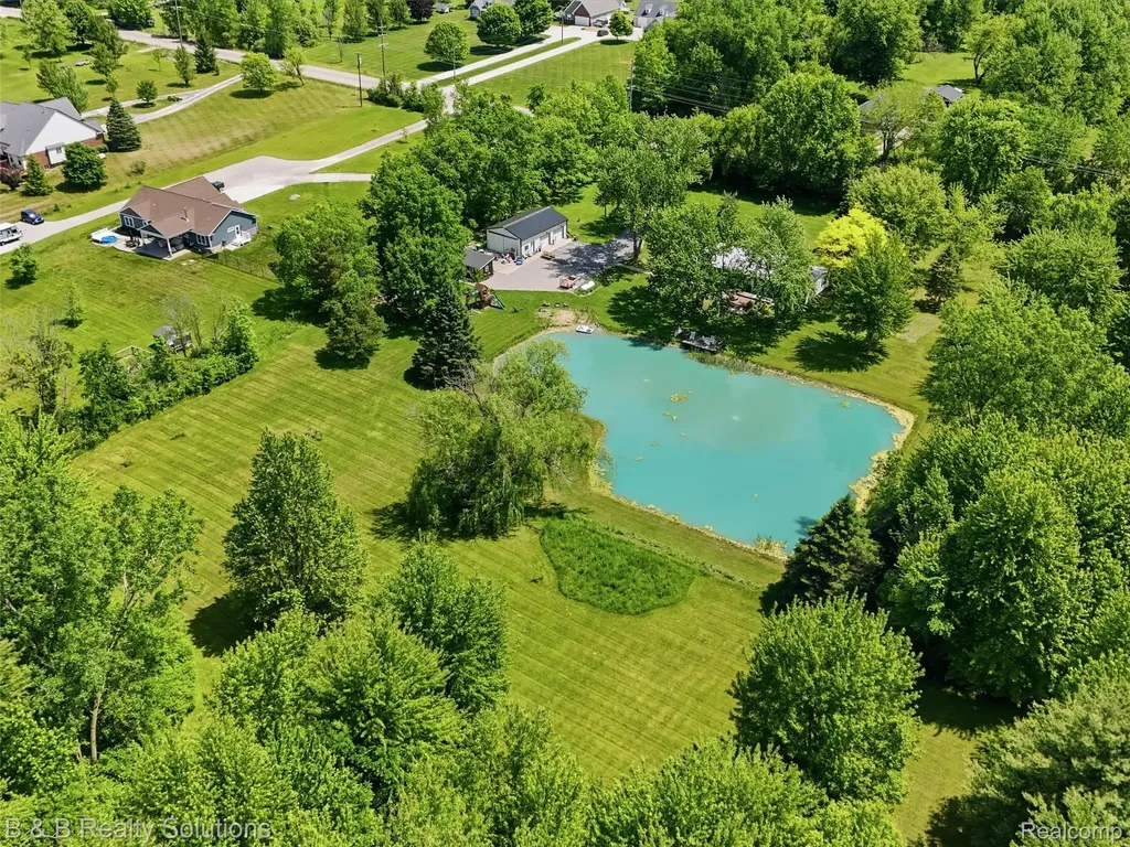 60455 Bates Road Lenox Township MI 48048