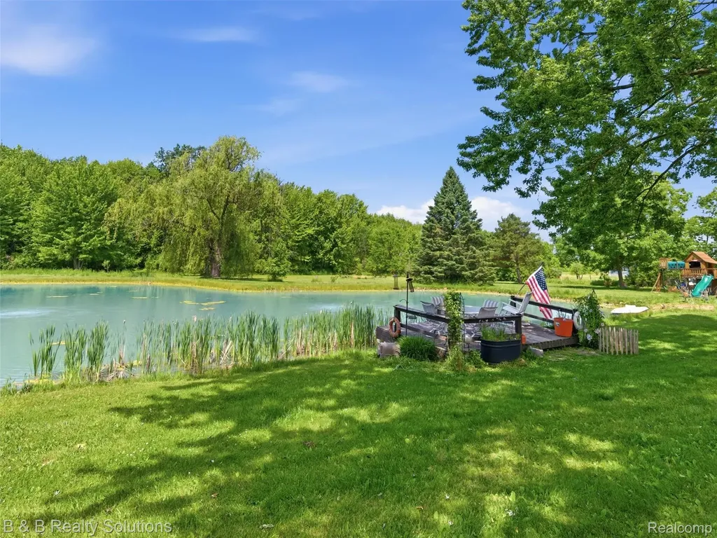 60455 Bates Road Lenox Township MI 48048