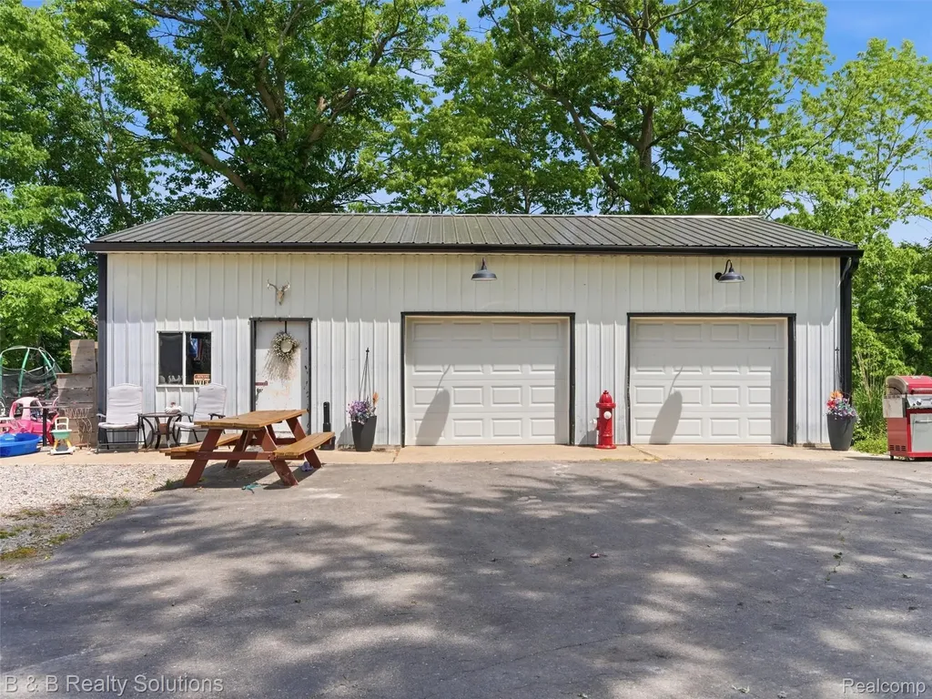 60455 Bates Road Lenox Township MI 48048