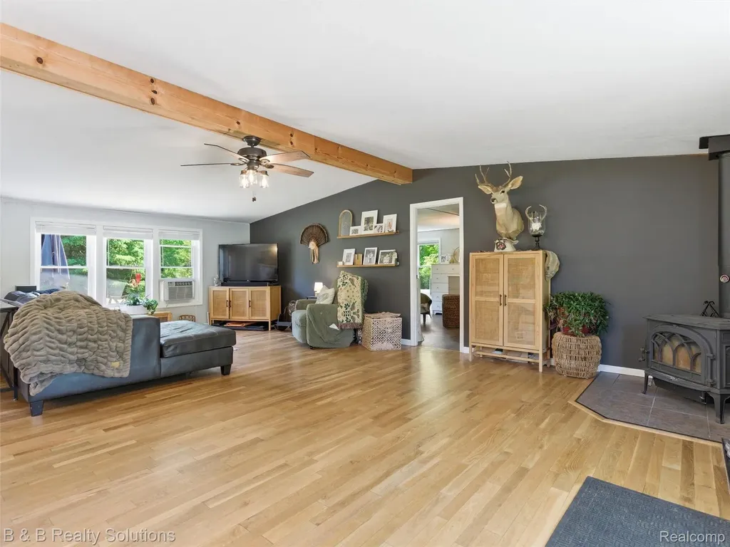 60455 Bates Road Lenox Township MI 48048