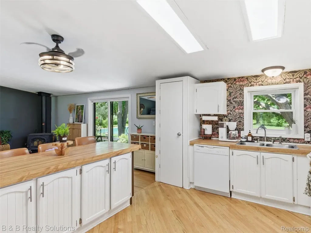 60455 Bates Road Lenox Township MI 48048