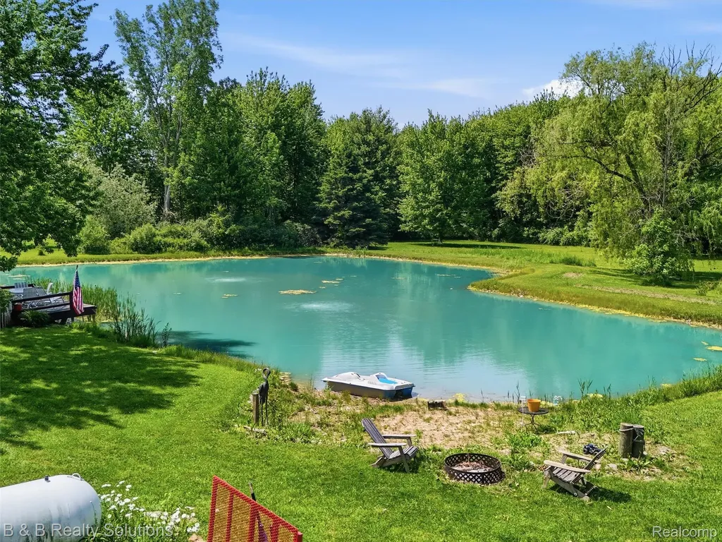 60455 Bates Road Lenox Township MI 48048