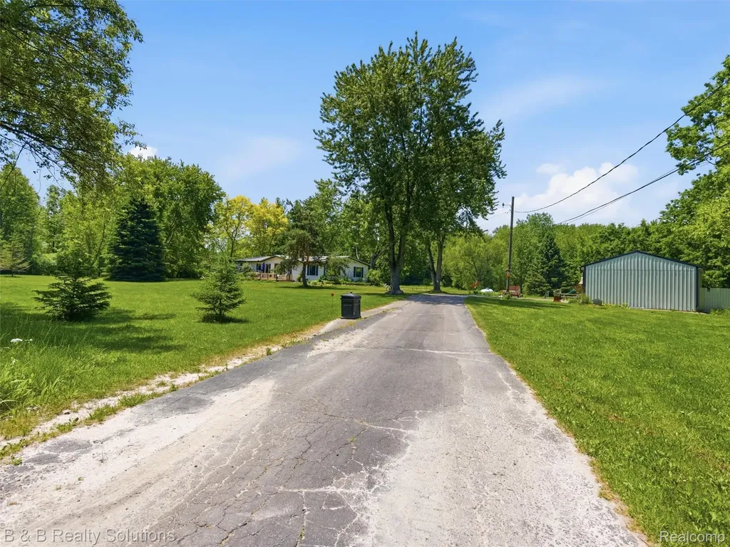 60455 Bates Road Lenox Township MI 48048