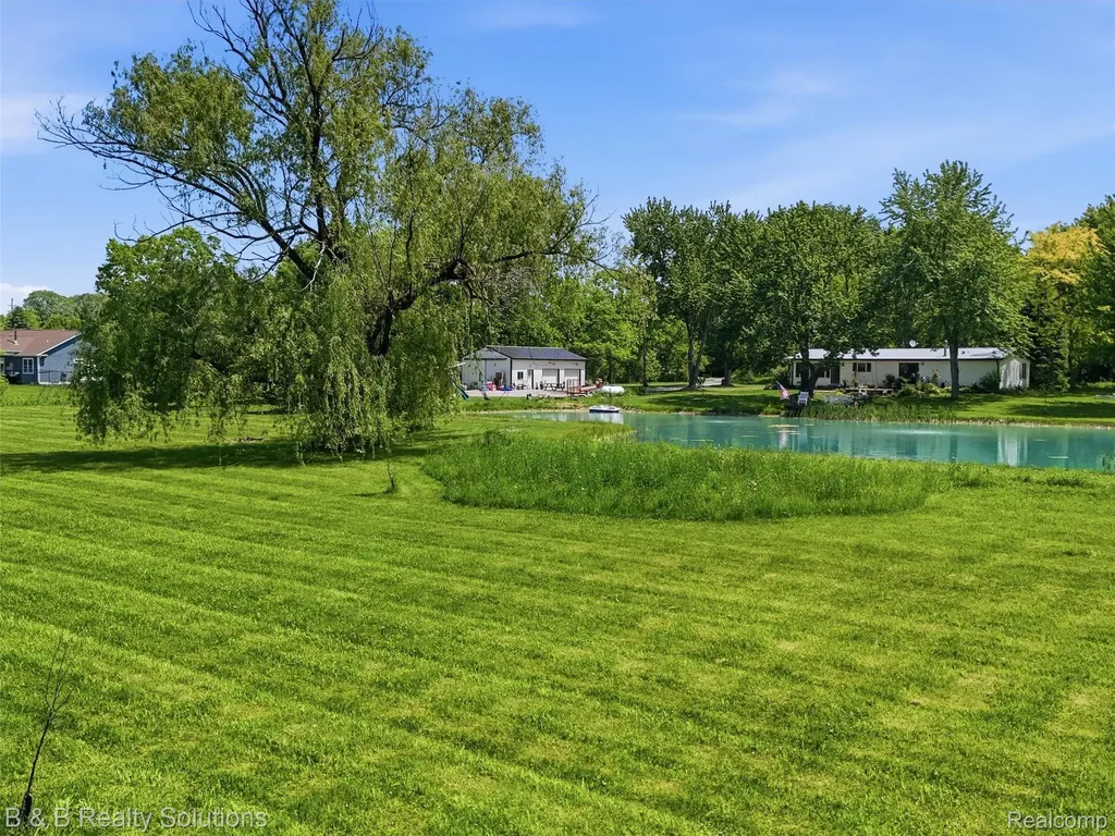 60455 Bates Road Lenox Township MI 48048