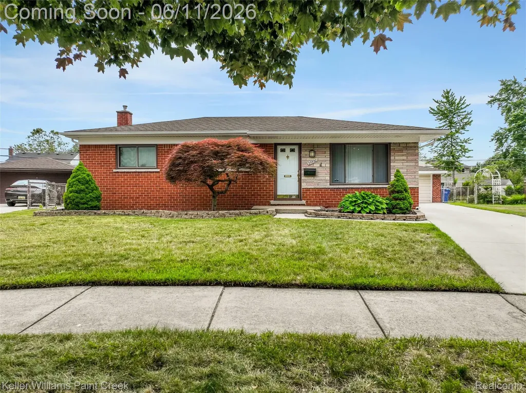 29720 Merrick Avenue Warren City MI 48092