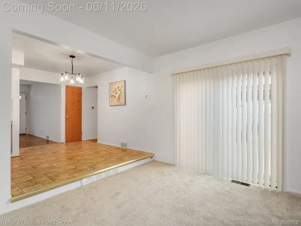 29720 Merrick Avenue Warren City MI 48092