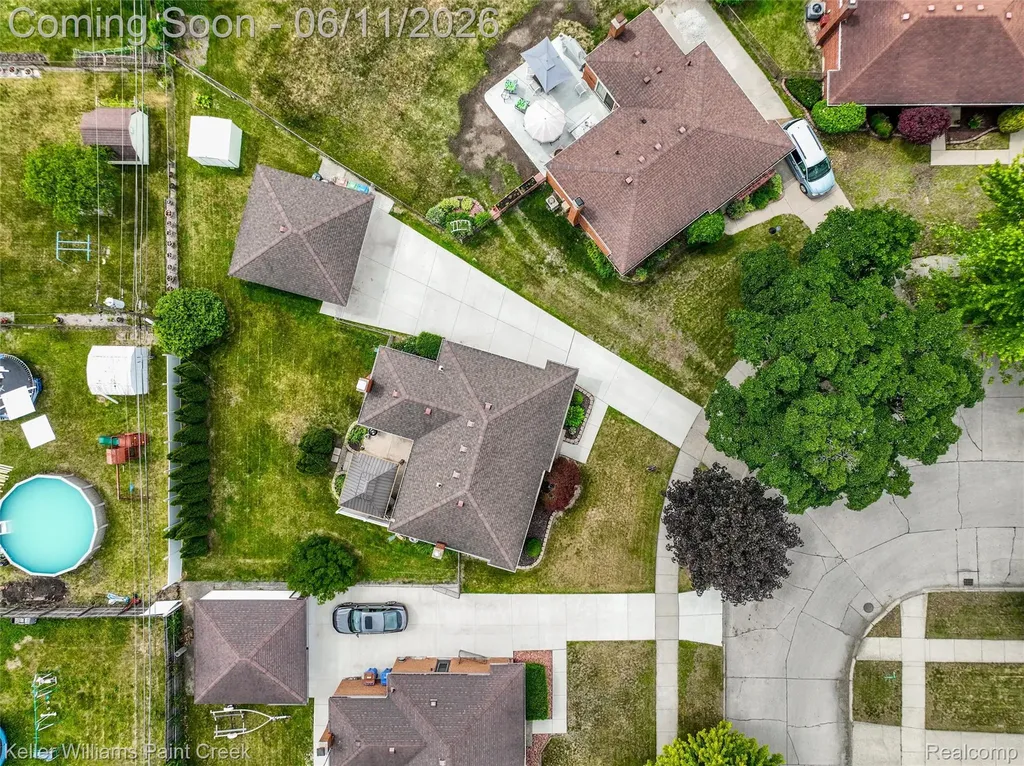 29720 Merrick Avenue Warren City MI 48092