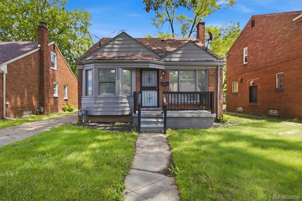 18282 Freeland Street Detroit City MI 48235