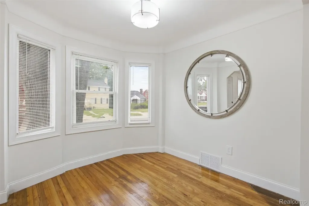 18282 Freeland Street Detroit City MI 48235