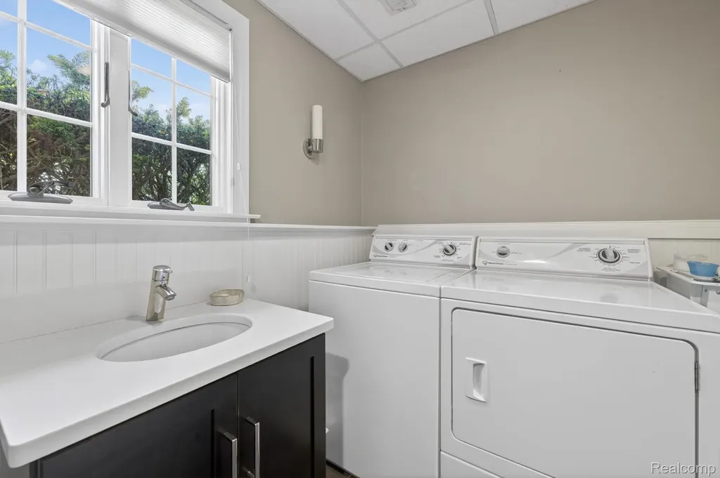 9144 Deer Park Court Tyrone Township MI 48430
