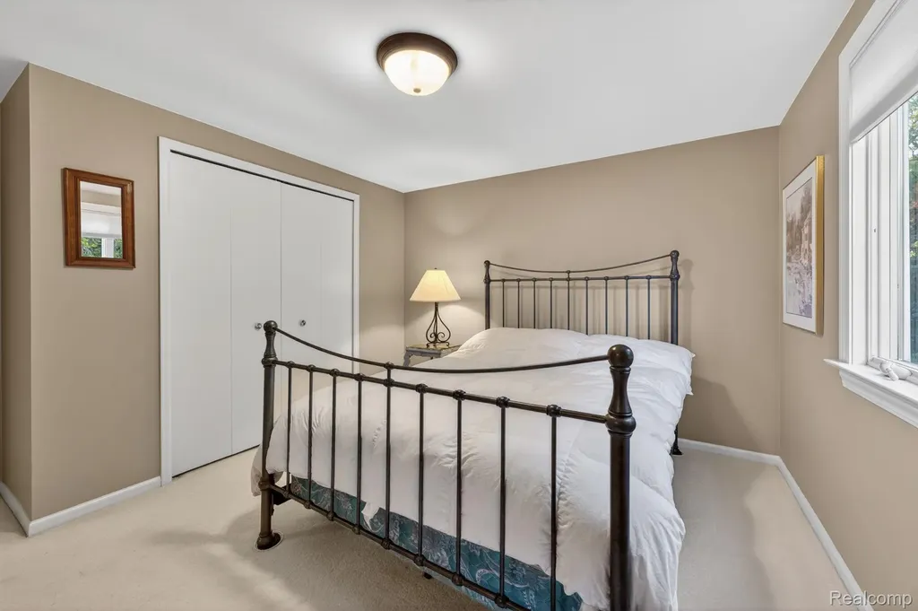 9144 Deer Park Court Tyrone Township MI 48430