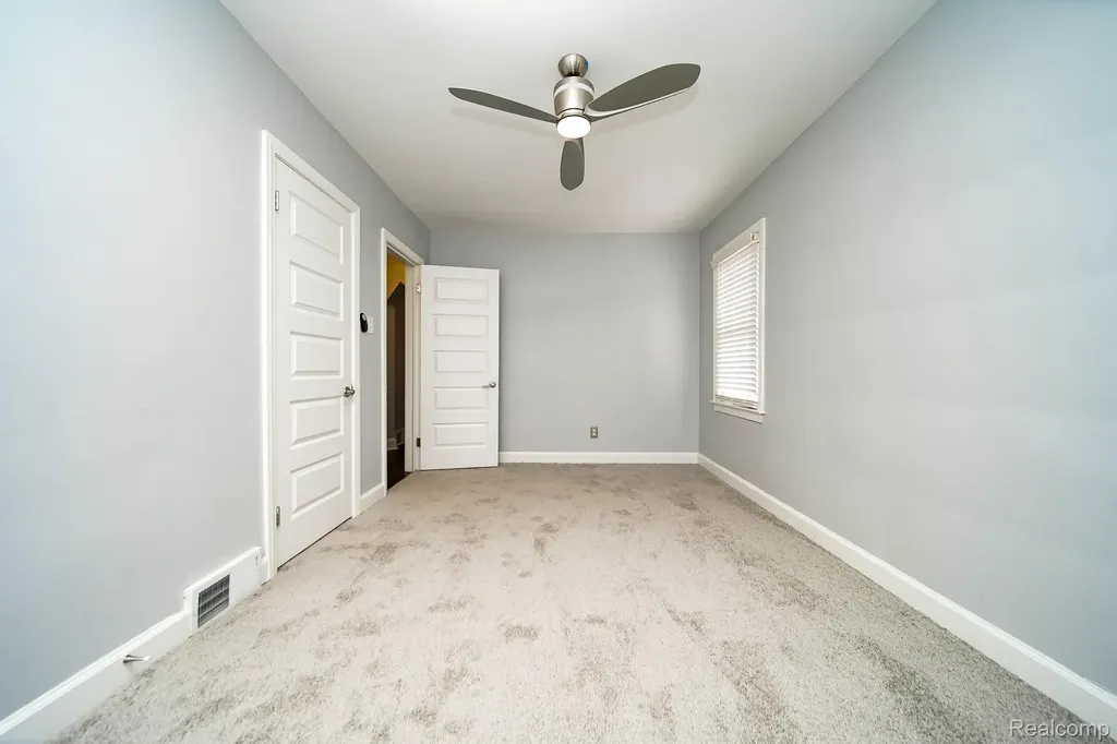 18951 Santa Rosa Drive Detroit City MI 48221