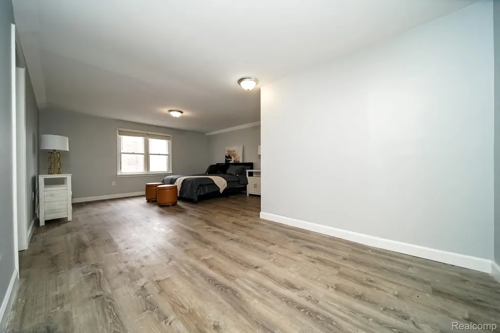 18951 Santa Rosa Drive Detroit City MI 48221