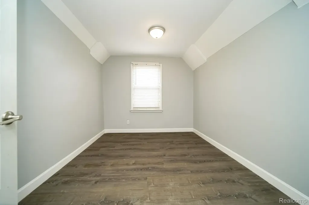 18951 Santa Rosa Drive Detroit City MI 48221