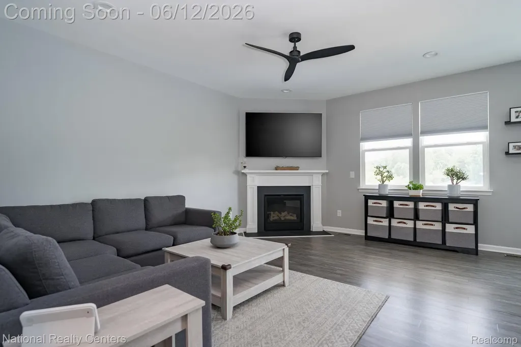 2886 Bogues View Drive Oceola Township MI 48843